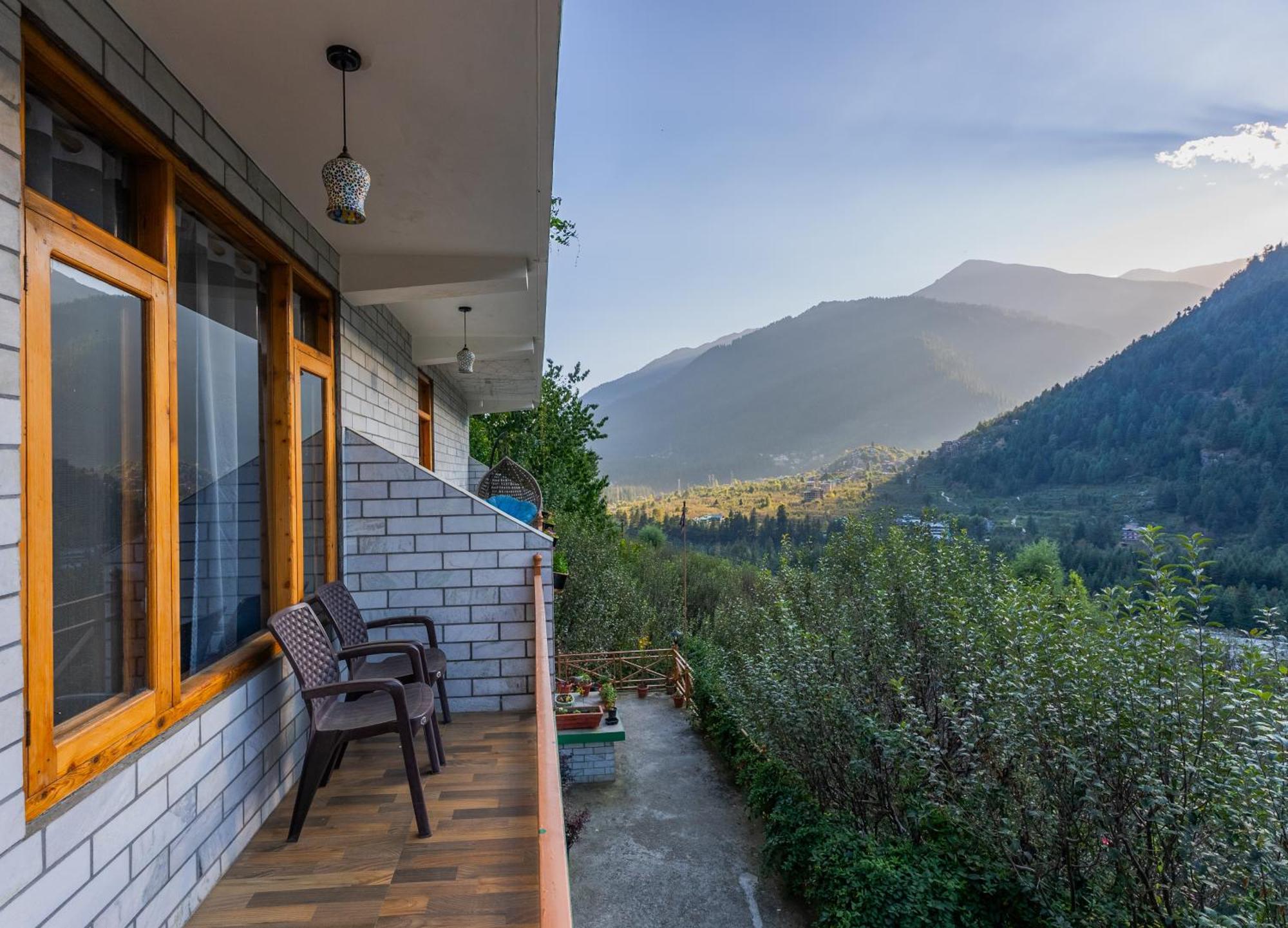 God'S Land Bed and Breakfast Manāli Exterior foto