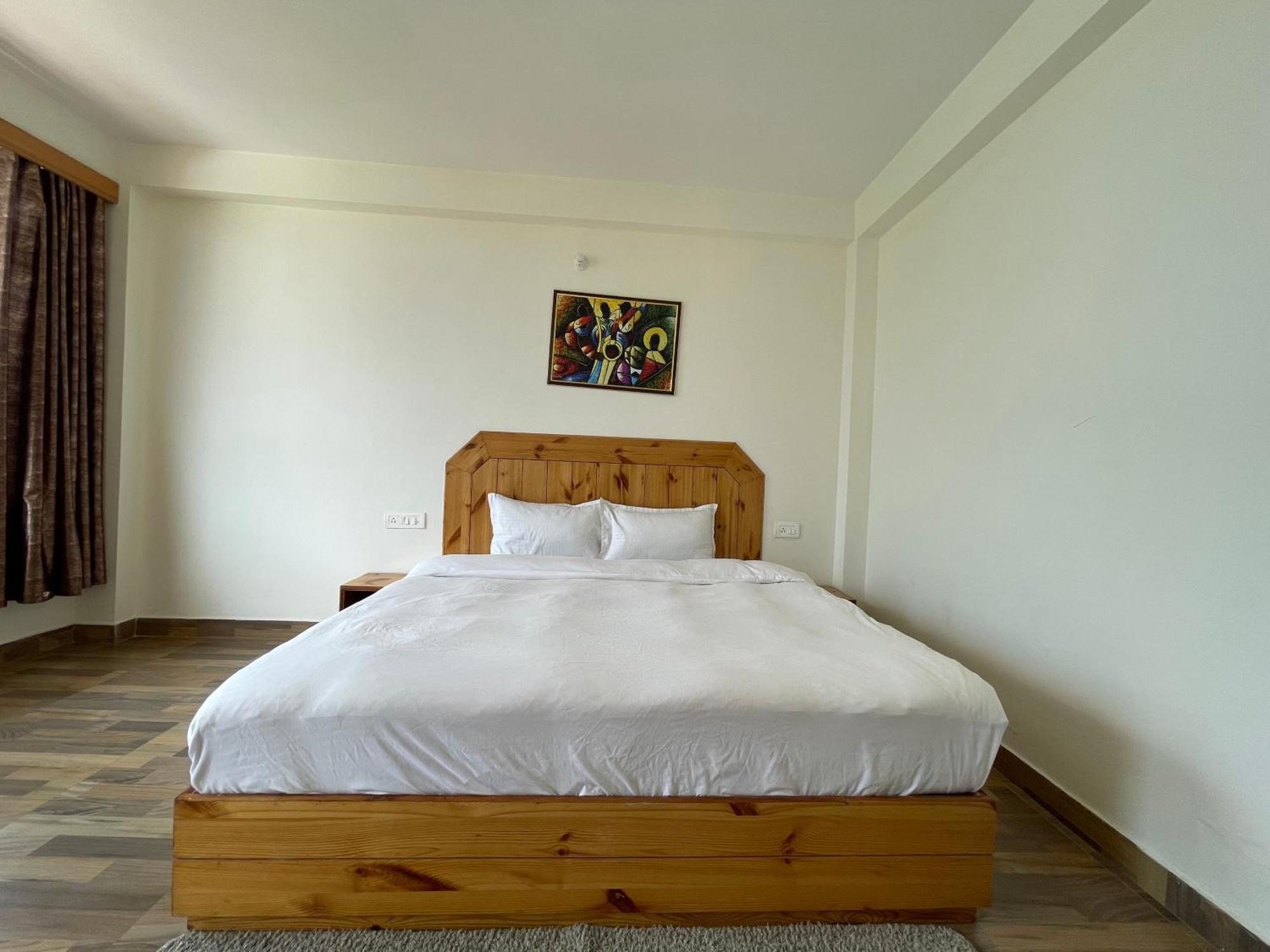 God'S Land Bed and Breakfast Manāli Exterior foto