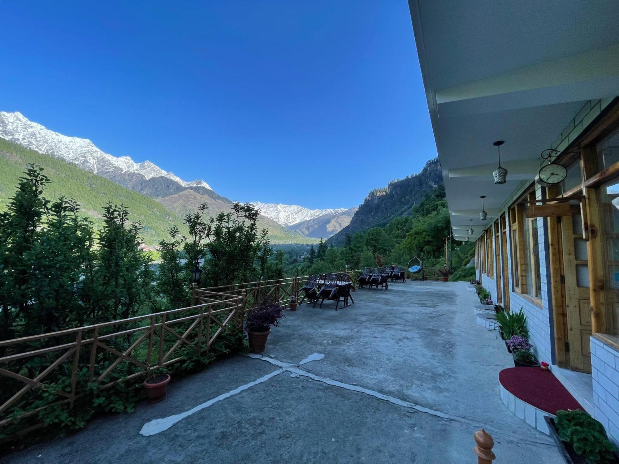 God'S Land Bed and Breakfast Manāli Exterior foto